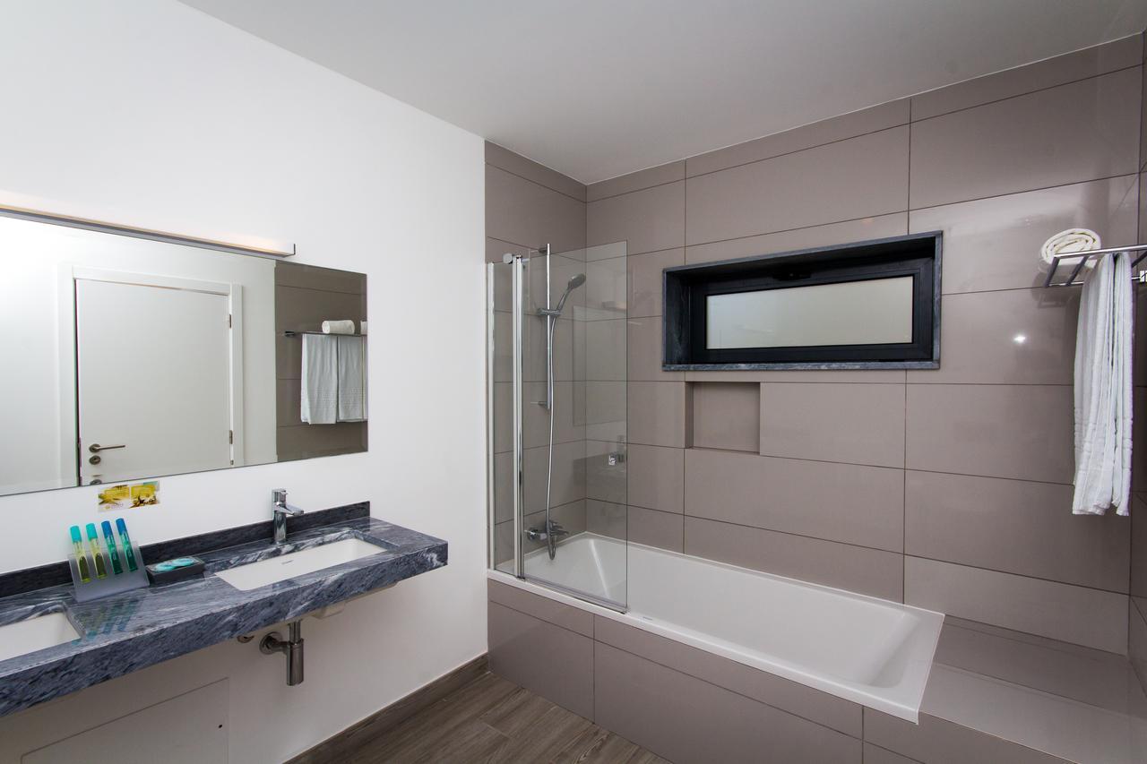 Mareta Beach House - Boutique Residence Sagres Habitación foto